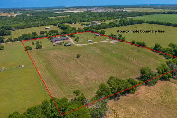 241 Highridge Drive, New Hope, TX 75071