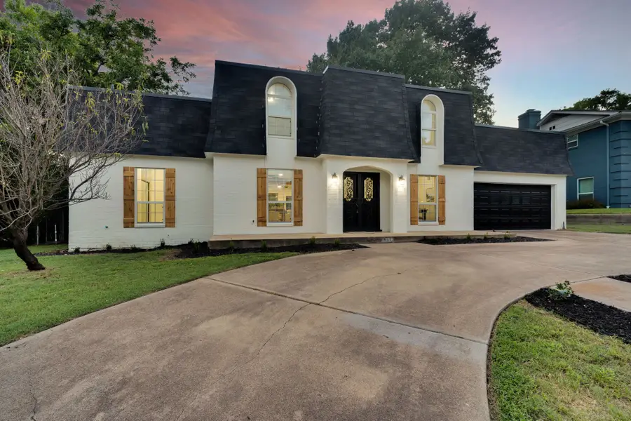 4220 Dawn Drive, Benbrook, TX 76116 - #2
