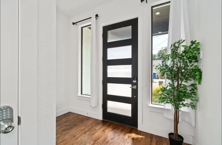 2027 Mcbroom Street, Dallas, TX 75212 - #2