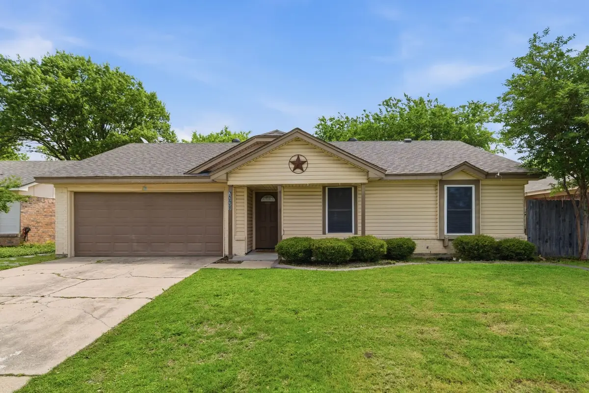 7008 Wayfarer Trail, Fort Worth, TX 76137 - #1