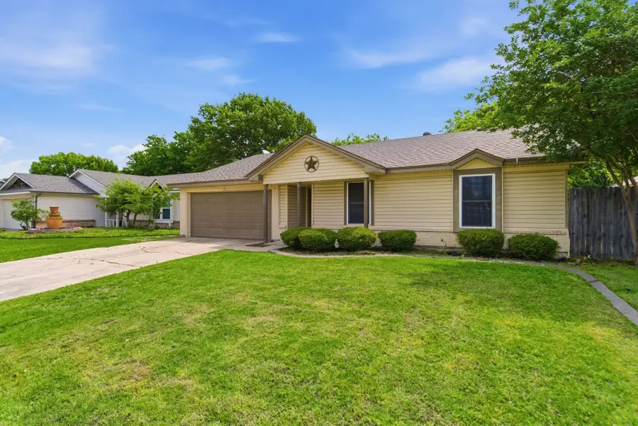 7008 Wayfarer Trail, Fort Worth, TX 76137 - #2