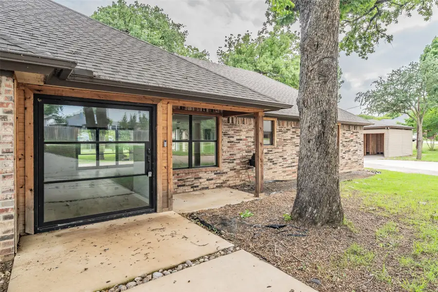 8048 Green Valley Drive, North Richland Hills, TX 76182 - #2