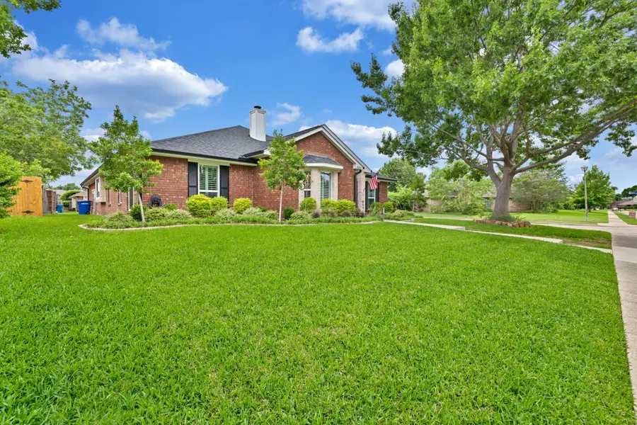 2000 Lavaca, Carrollton, TX 75010 - #3