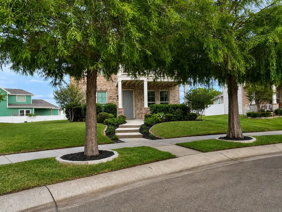 700 Hartsfield Street, Aubrey, TX 76227 - #2