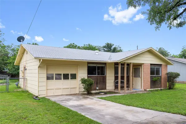 1610 Wood Street, Brownwood, TX 76801