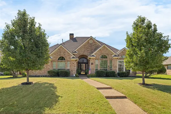 820 Foxwood Lane, Wylie, TX 75098