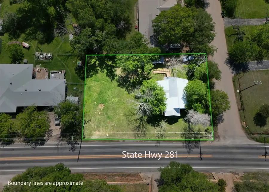 908 S Rice Street, Hamilton, TX 76531 - #3