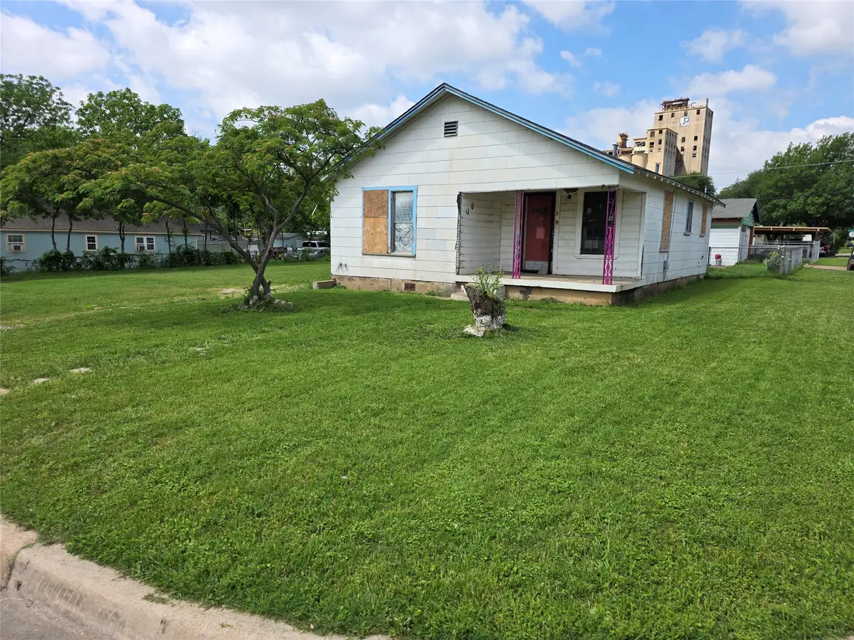 3700 S Main Street, Fort Worth, TX 76110 - #1