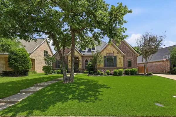 3408 Comanche Trail, Hurst, TX 76054