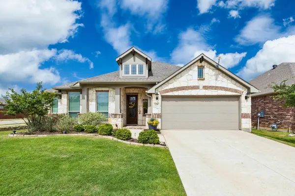 1201 Misty Ridge Drive, Justin, TX 76247