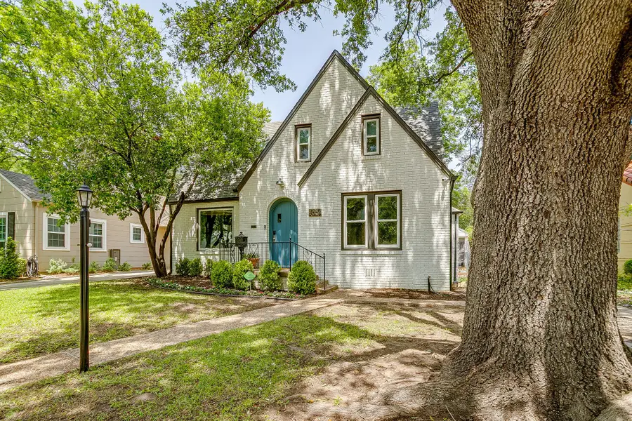 4004 El Campo Avenue, Fort Worth, TX 76107 - #3