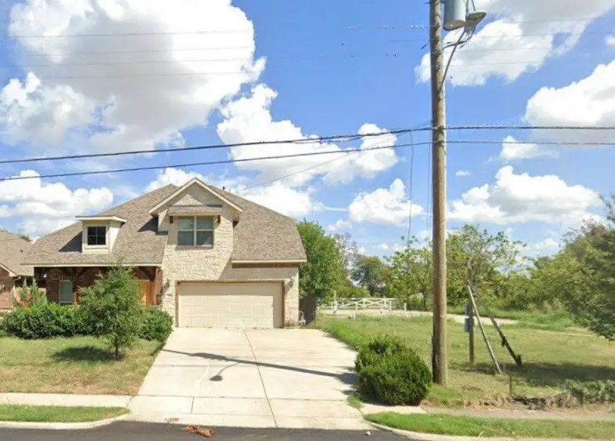 700 N Irving Heights Drive, Irving, TX 75061 - #2