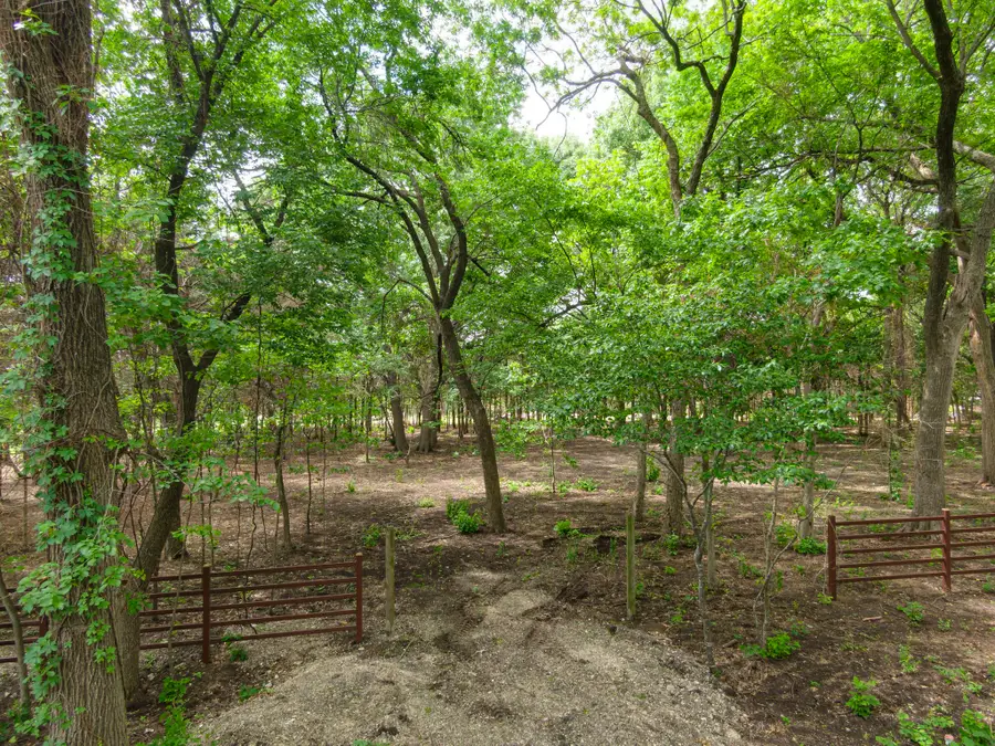 000 Becky Lane, Waxahachie, TX 75165 - #2