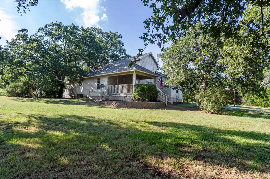 748 County Road 1560, Chico, TX 76431 - #2