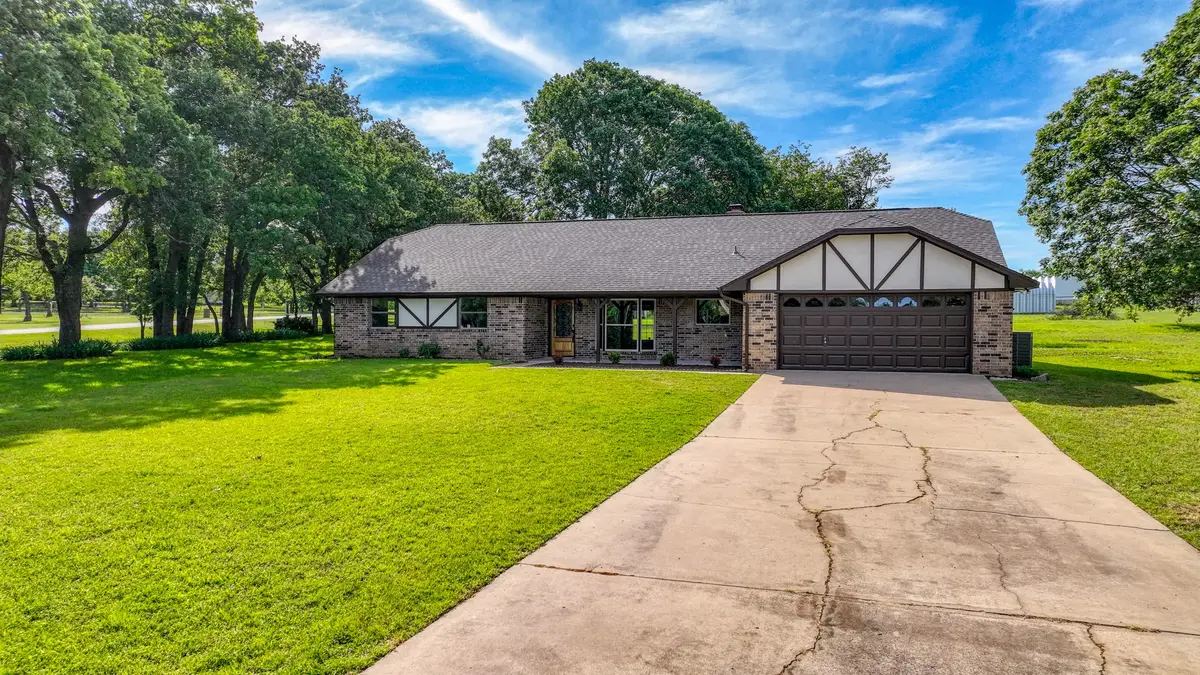 101 Meadow Court, Weatherford, TX 76086 - #1