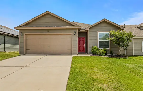 1916 Pondera Street, Ponder, TX 76259