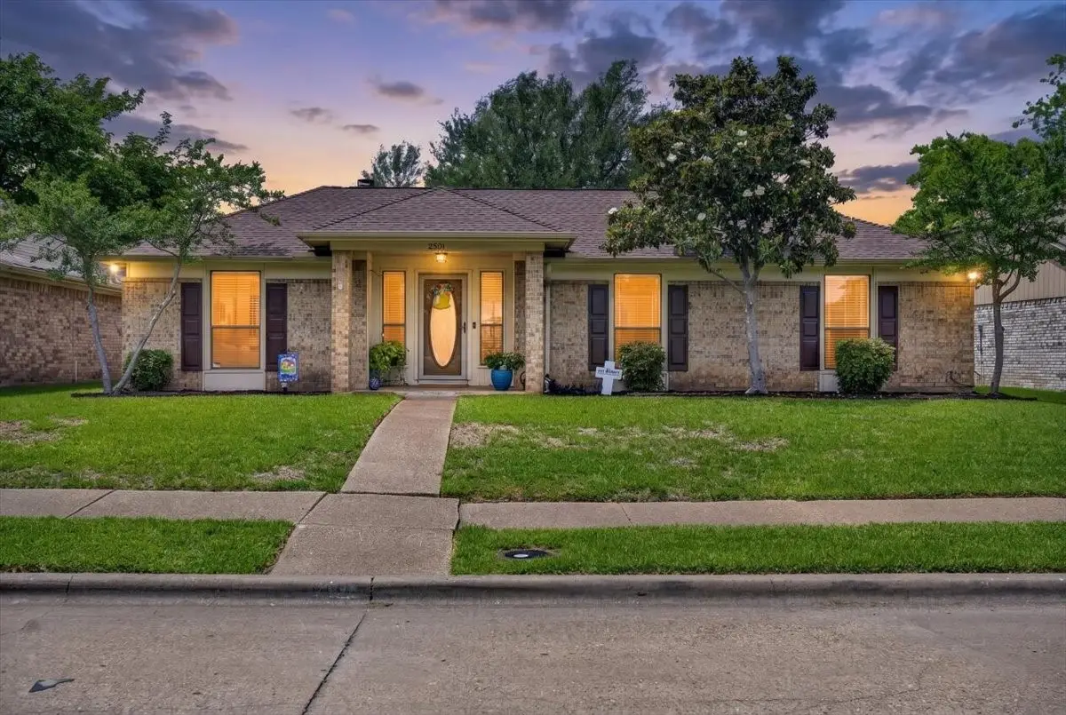 2501 Creighton Drive, Mesquite, TX 75150 - #1