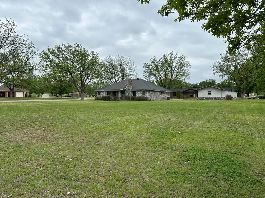 101 Player, Comanche, TX 76442 - #3