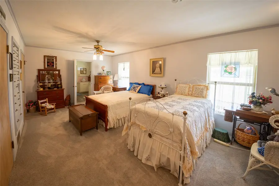502 N Brown Street, Hamilton, TX 76531 - #3