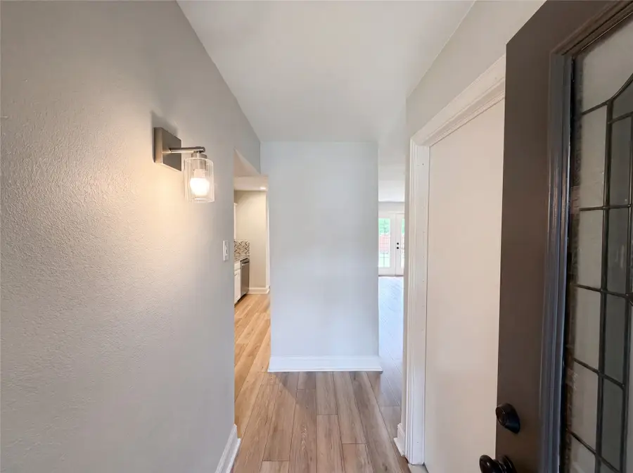 7444 Sandhurst Lane S, North Richland Hills, TX 76182 - #3