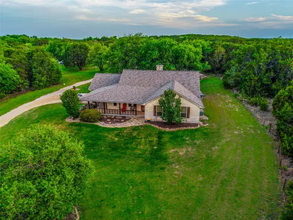 5636 Fm 56, Clifton, TX 76634