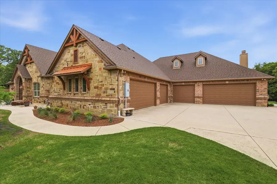 6751 Robinson Canyon Road, Aubrey, TX 76227 - #3