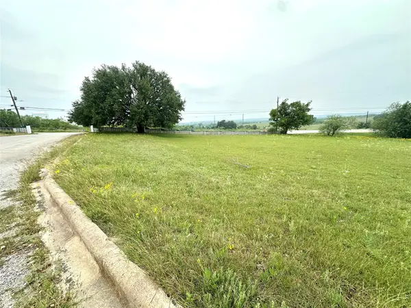 1201 Haven Drive, Comanche, TX 76442