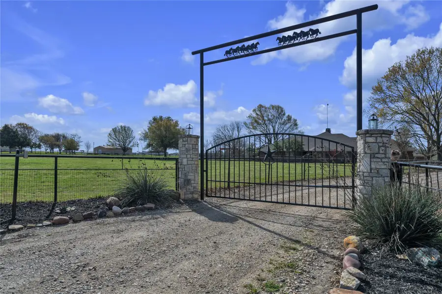 3017 Sylvan Valley Drive, Weatherford, TX 76087 - #2