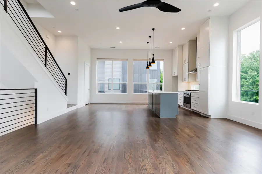 2623 Kimsey Drive #101, Dallas, TX 75235 - #3