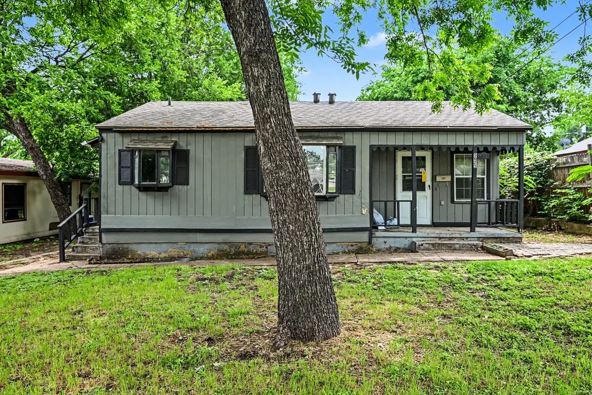 5025 N Langley Road, River Oaks, TX 76114 - #1