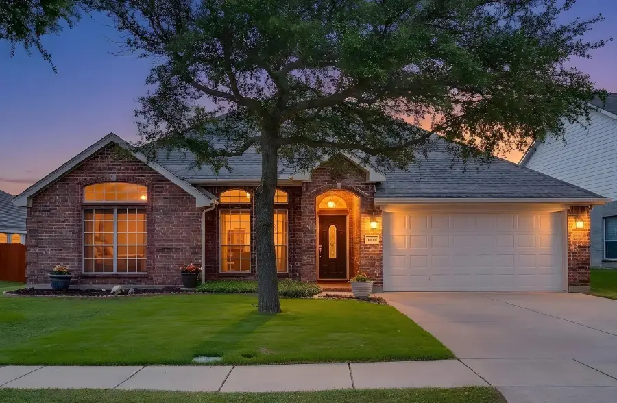 1410 Parkside Drive, Mansfield, TX 76063 - #2