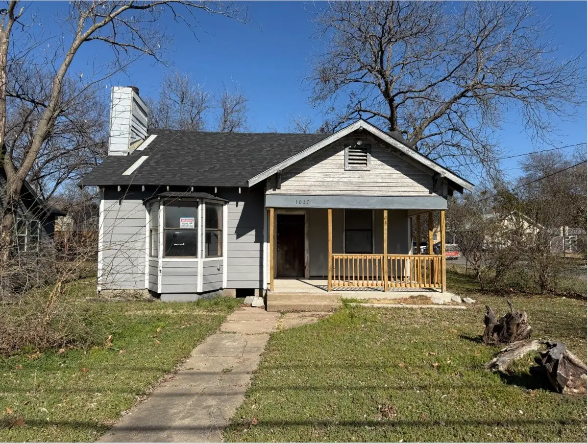 1027 E Lamar Street, Sherman, TX 75090 - #1