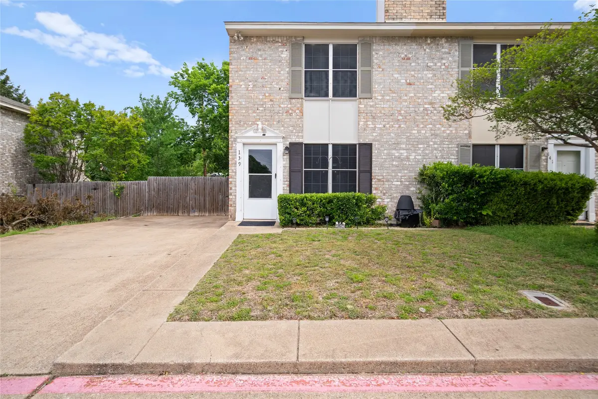139 Graystone Place, Duncanville, TX 75137 - #1