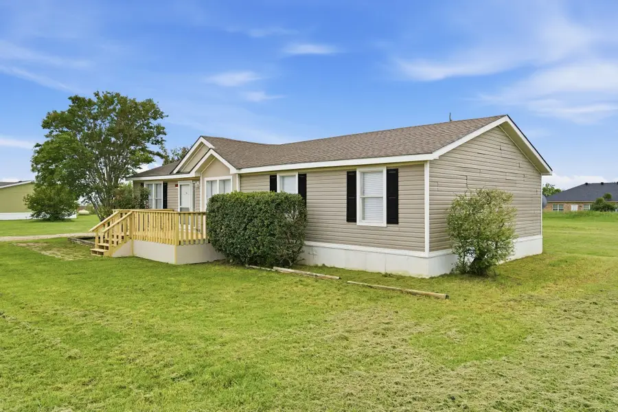 8404 Brahma Drive, Justin, TX 76247 - #3