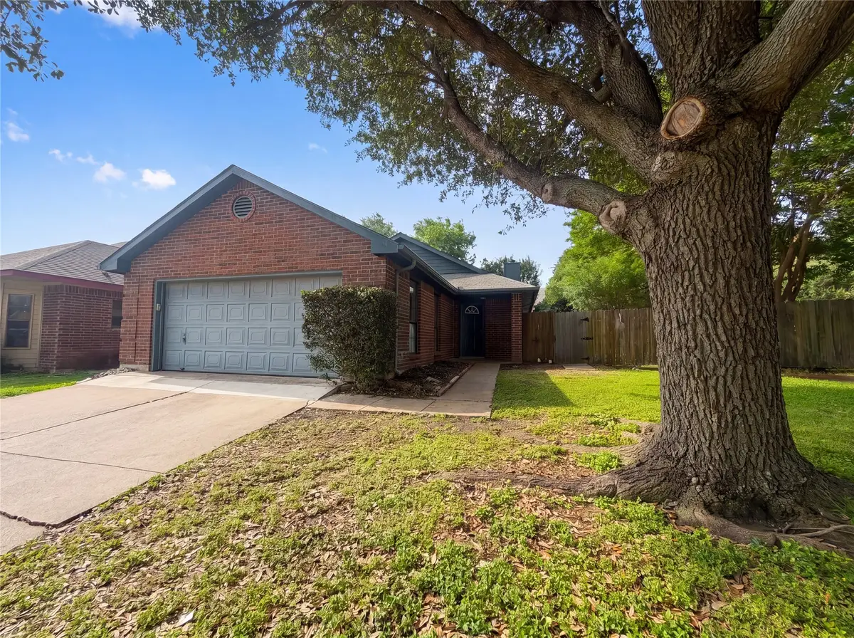 3628 Riverhead Drive, Arlington, TX 76015 - #1