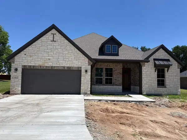 412 Guadeloupe Lane, Springtown, TX 76082
