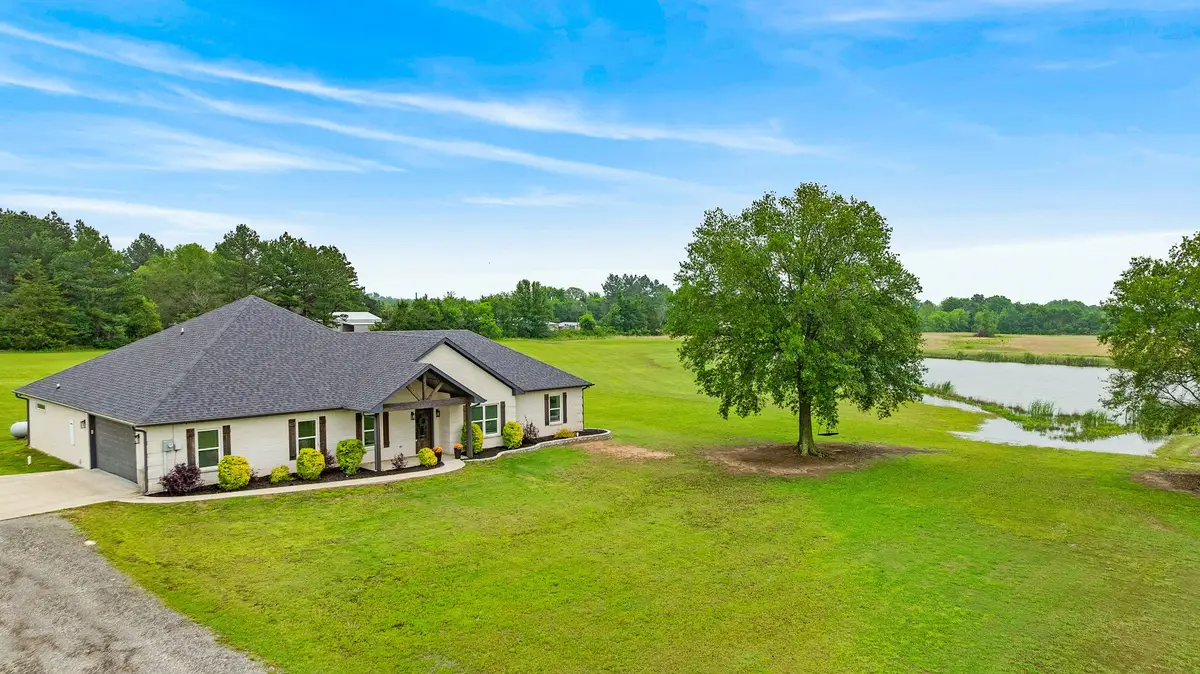 221 Private Road 33082, Sumner, TX 75486 - #1