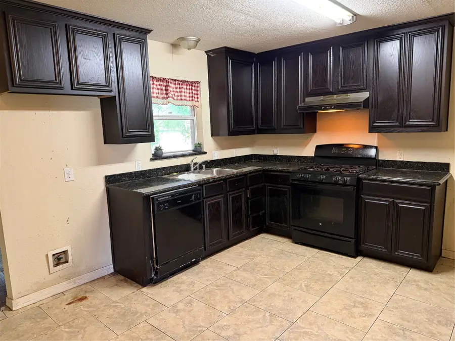 2104 Utica Drive, Dallas, TX 75227 - #2