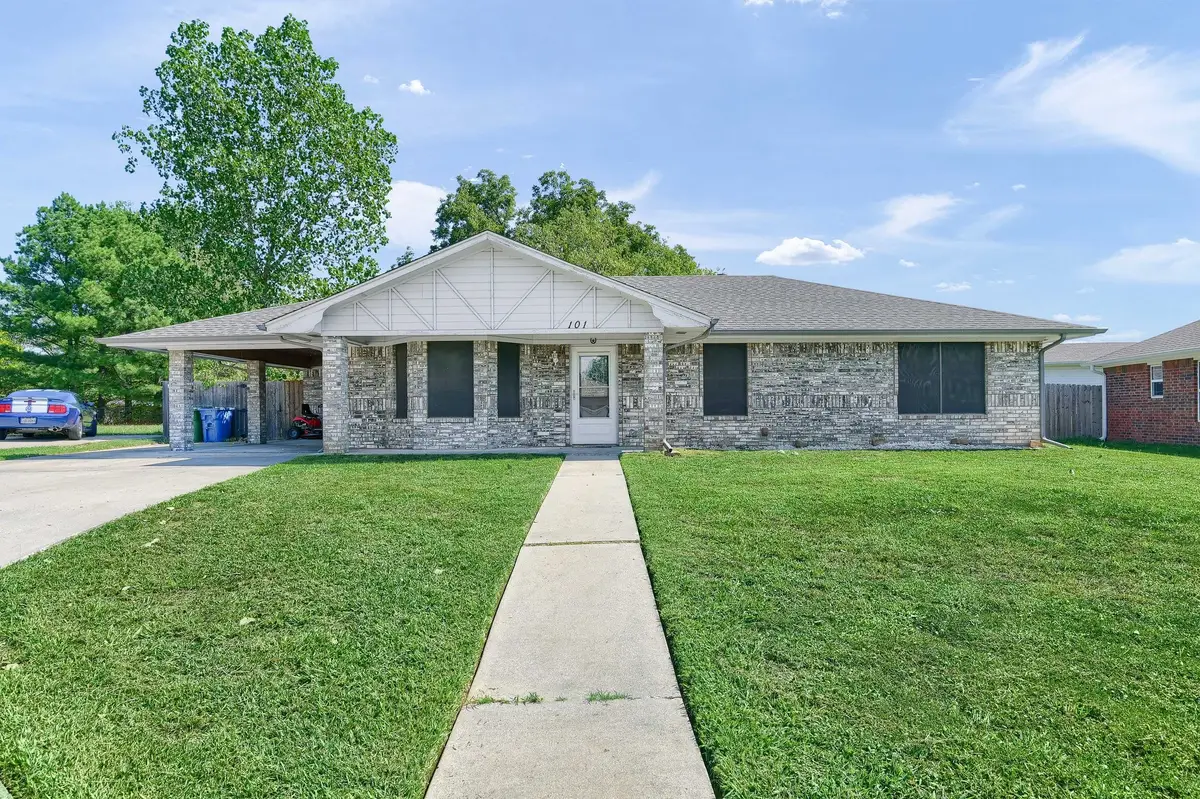 101 Sara Court, Collinsville, TX 76233 - #1