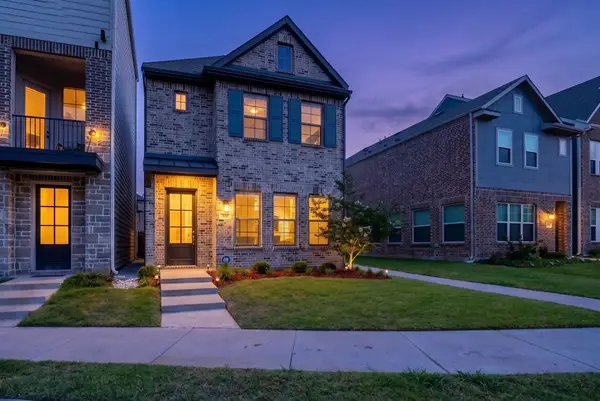 7539 Edgeware Road, Dallas, TX 75228