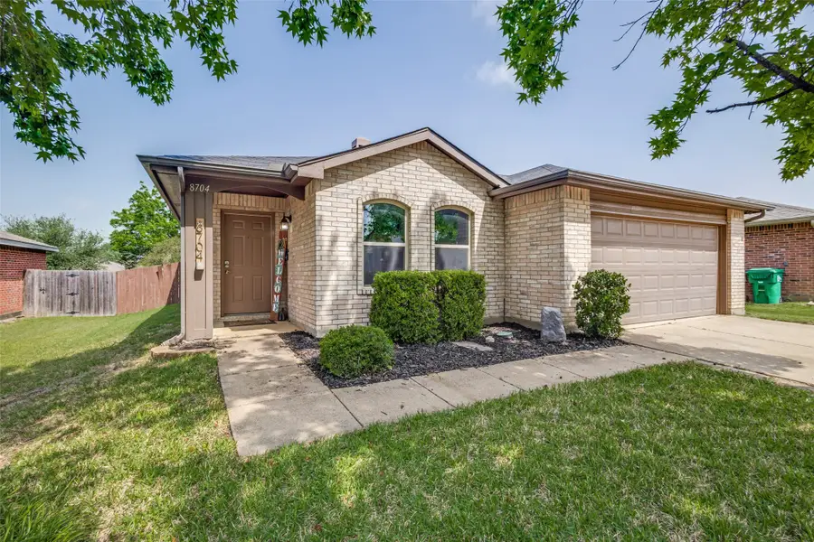 8704 Swan Park Drive, Denton, TX 76210 - #3