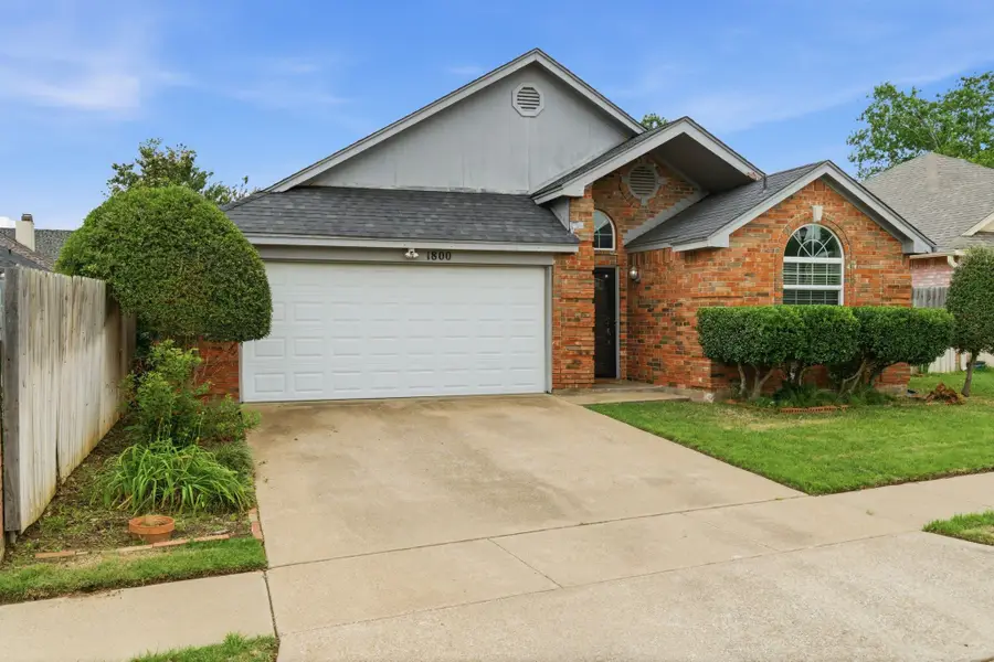 1800 Pine Ridge Drive, Bedford, TX 76021 - #3