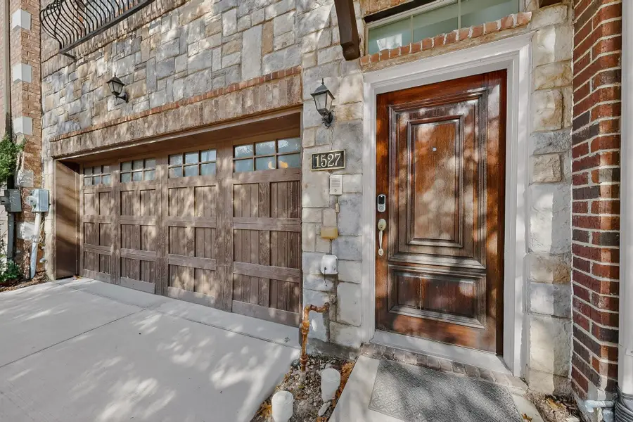 1527 Biltmore Lane, Irving, TX 75063 - #3