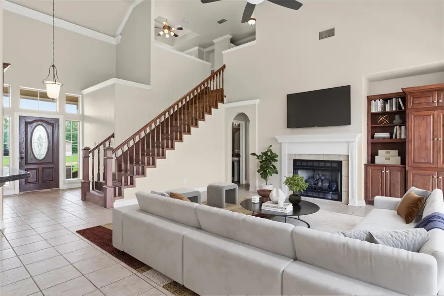 219 W Twin Creeks Trail, Troup, TX 75789 - #3