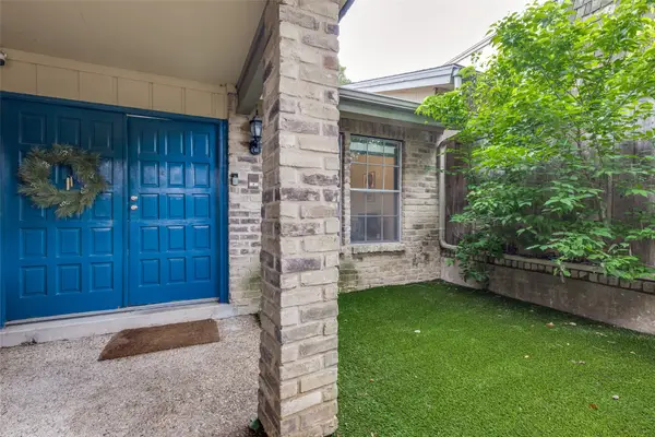 8560 Park Lane #91, Dallas, TX 75231