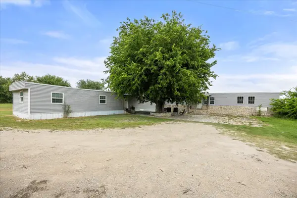 1274 County Road 2019 #B, Glen Rose, TX 76043