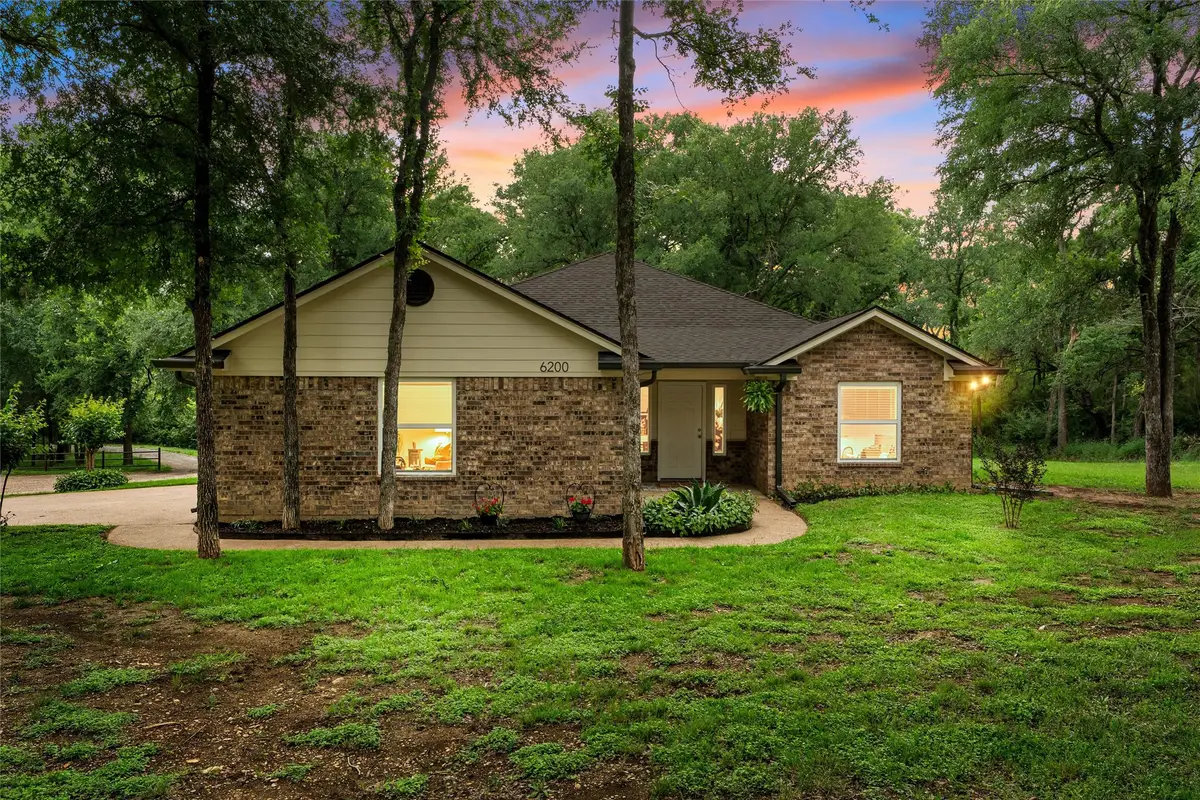 6200 Avon Drive, Waco, TX 76708 - #1
