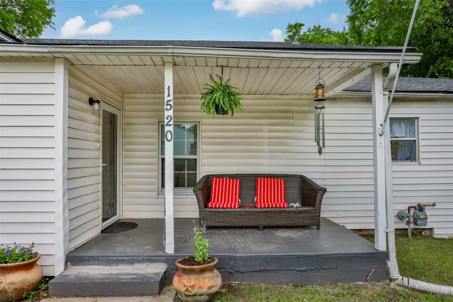 1520 Olive Street, Gainesville, TX 76240 - #3