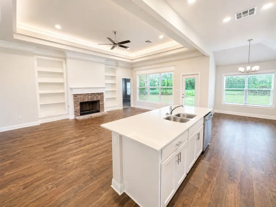 4200 Toledo Bend Drive, Bossier City, LA 71111 - #2