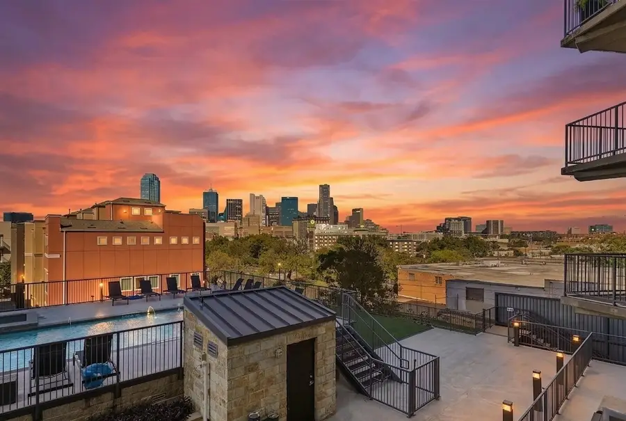 1001 Belleview Street #307, Dallas, TX 75215 - #2